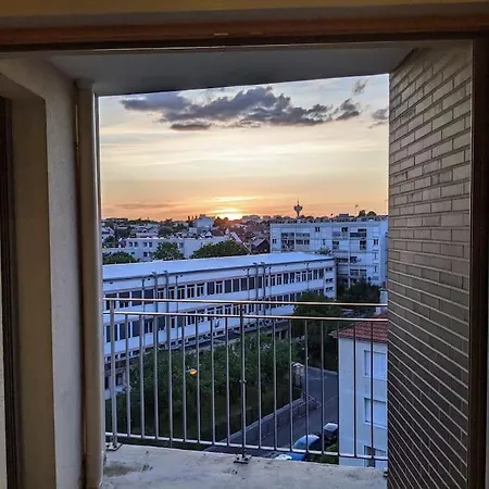 Apartment Superbe Deux Pieces Avec Terrasse Proche Du Metro Montreuil (Seine-Saint-Denis)
