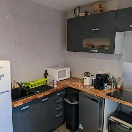 Superbe Deux Pieces Avec Terrasse Proche Du Metro Apartment