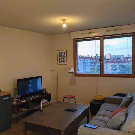 Superbe Deux Pieces Avec Terrasse Proche Du Metro Apartment *